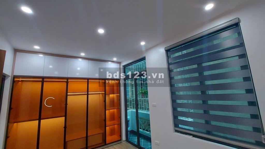Chính chủ cần bán nhà ngõ 254 minh khai, 30m, 5 tầng, mt 4,4m giá 5,95 tỷ