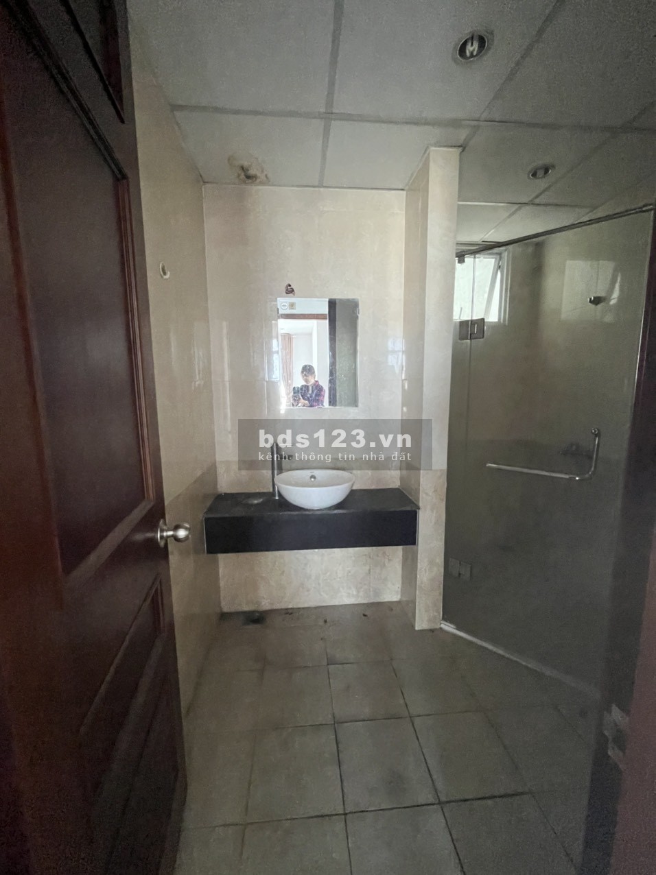 Cần cho thuê gấp căn hộ Hoàng Anh Giai Việt Quận 8, Dt : 150 m2, 3PN, 2WC, Giá : 13 tr/th,
