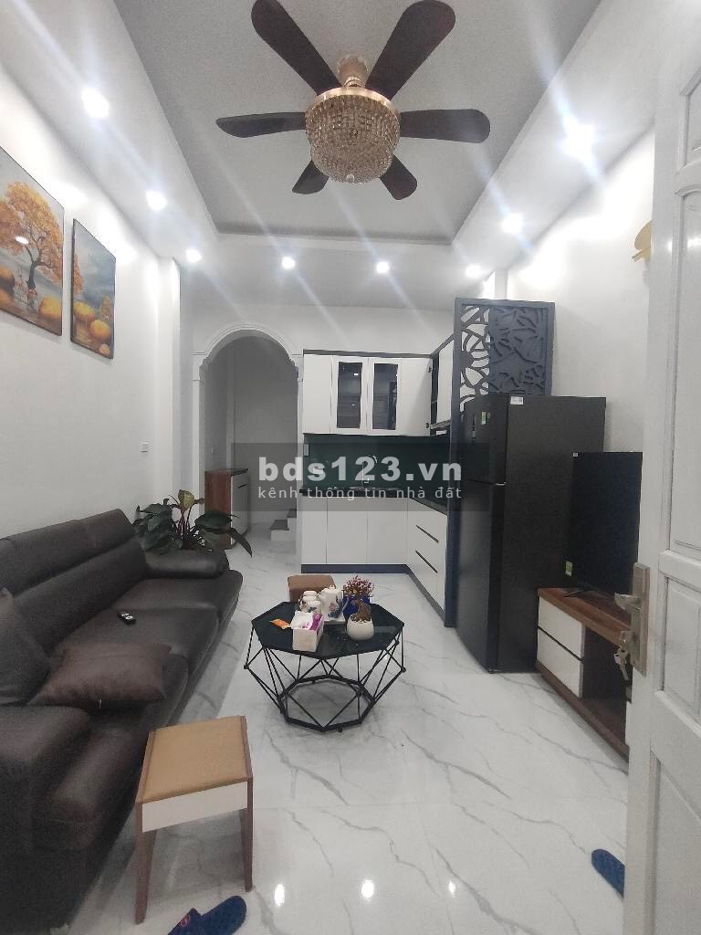 THANH XUÂN ĐẾN RÙI, ba gác đỗ cửa giá chào chỉ 4.x tỷ, 4 tầng tiện nghi.