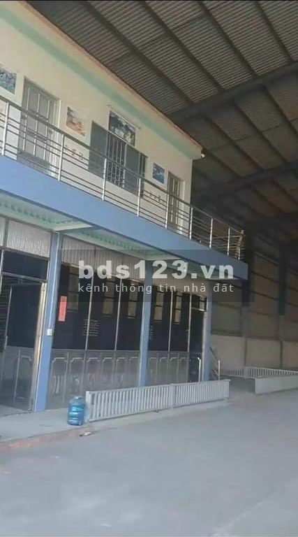 Cho thuê MBKD Kho Xưởng: 1.700m2 Bình Chánh, Tp Hồ Chí Minh.