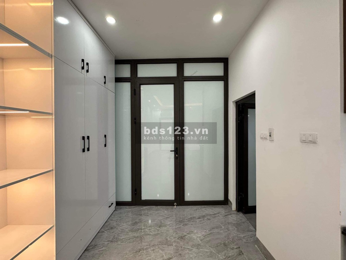 Duy Nhất hôm nay lô đất Vàng TÂY HỒ FULL NỘI THẤT NGÕ RỘNG 45M2 6 TỶ