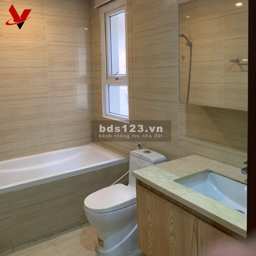 Cho thuê căn hộ cao cấp Golden Palace, 4 phòng ngủ, 3 vệ sinh, 141m2