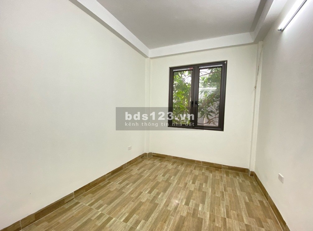 Bán nhà Phú Diễn, Bắc Từ Liêm, Ngõ oto gần, 40m2, 4.5 tỷ.