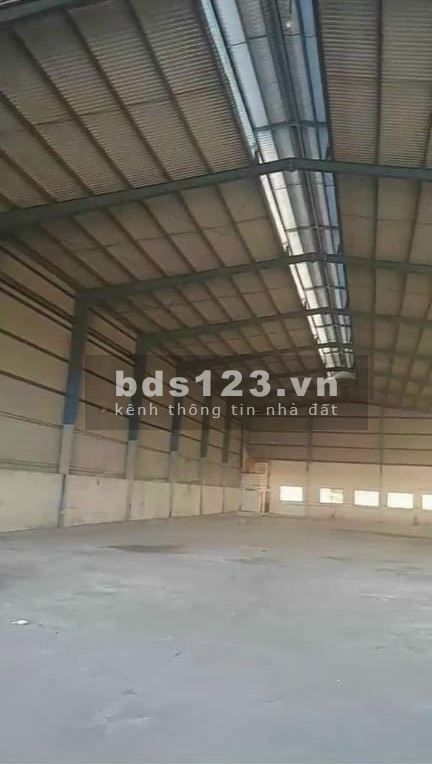 Cho thuê MBKD Kho Xưởng: 1.700m2 Bình Chánh, Tp Hồ Chí Minh.