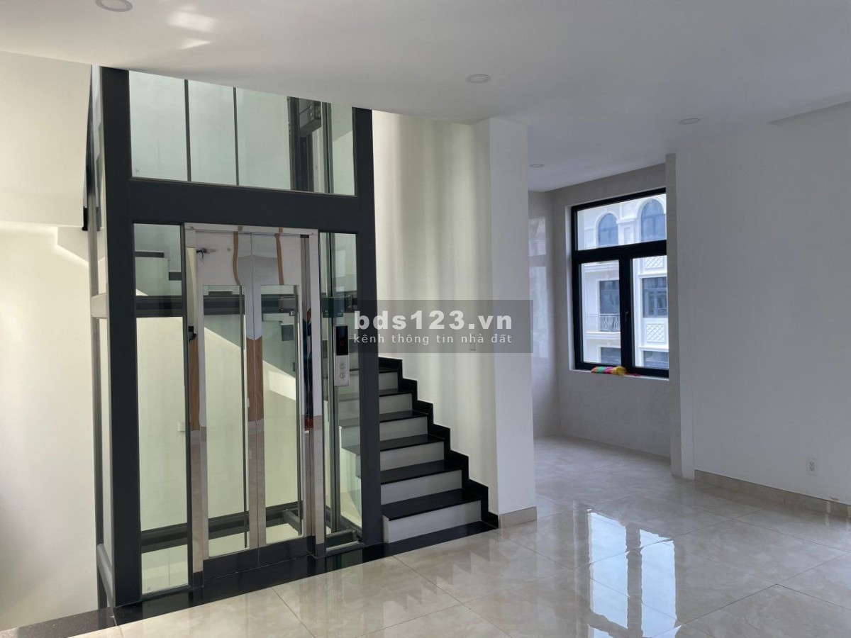 20tr/tháng - nguyên căn nhà phố có 1 0 2 hoàn thiện 5 tầng hoàn thiện thang máy - 0903257578