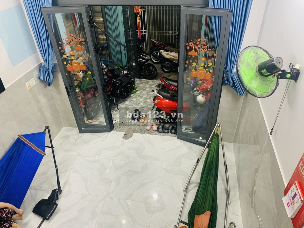NHÀ HẺM - NGUYỄN VĂN QUỲ - PHƯỜNG PHÚ THUẬN - QUẬN 7 - 50M2 - 5,7 TỶ