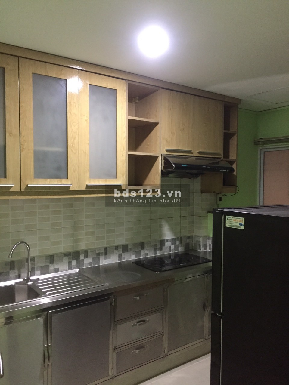 Cần cho thuê gấp căn hộ Tản Đà Quận 5, Dt : 101 m2, 3PN, Giá: 13 tr/th