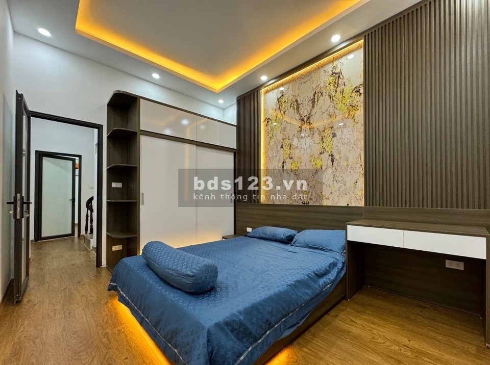 Bán nhà Kiều Mai, Phúc Diễn, Bắc Từ Liêm, 37m2, 4.4 tỷ.