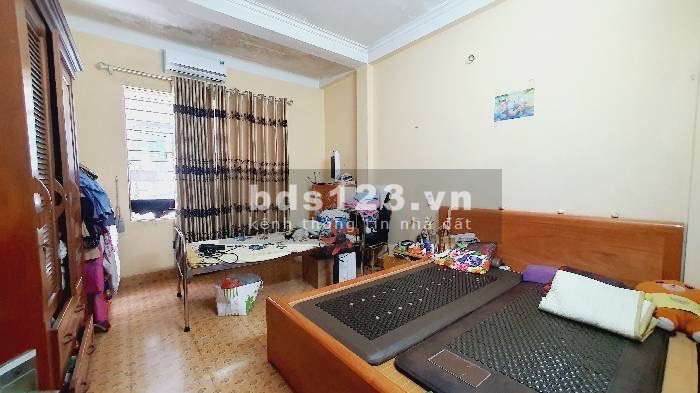 BÁN NHÀ LẠC LONG QUÂN TÂY HỒ 52m2 MT 4m x 5 tầng CHỈ 14,8 TỶ