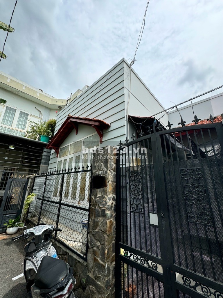 Bán nhà 60m2 - 15m ra MT đường, Bình Trưng Tây, Quận 2. Giá nhỉnh 4 tỷ