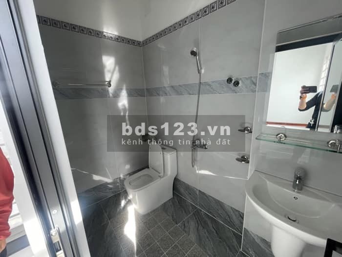 TRUNG TÂM PHÚ NHUẬN NGUYỄN KIỆM 4 TẦNG - 56m2 - XE HƠI VÀO NHÀ NGỦ - GIẢM TỪ 9 TỶ CÒN NHỈNH 7 TỶ
