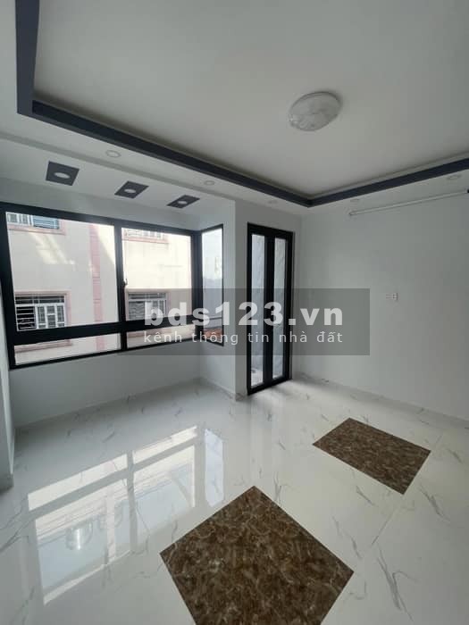 TRUNG TÂM PHÚ NHUẬN NGUYỄN KIỆM 4 TẦNG - 56m2 - XE HƠI VÀO NHÀ NGỦ - GIẢM TỪ 9 TỶ CÒN NHỈNH 7 TỶ