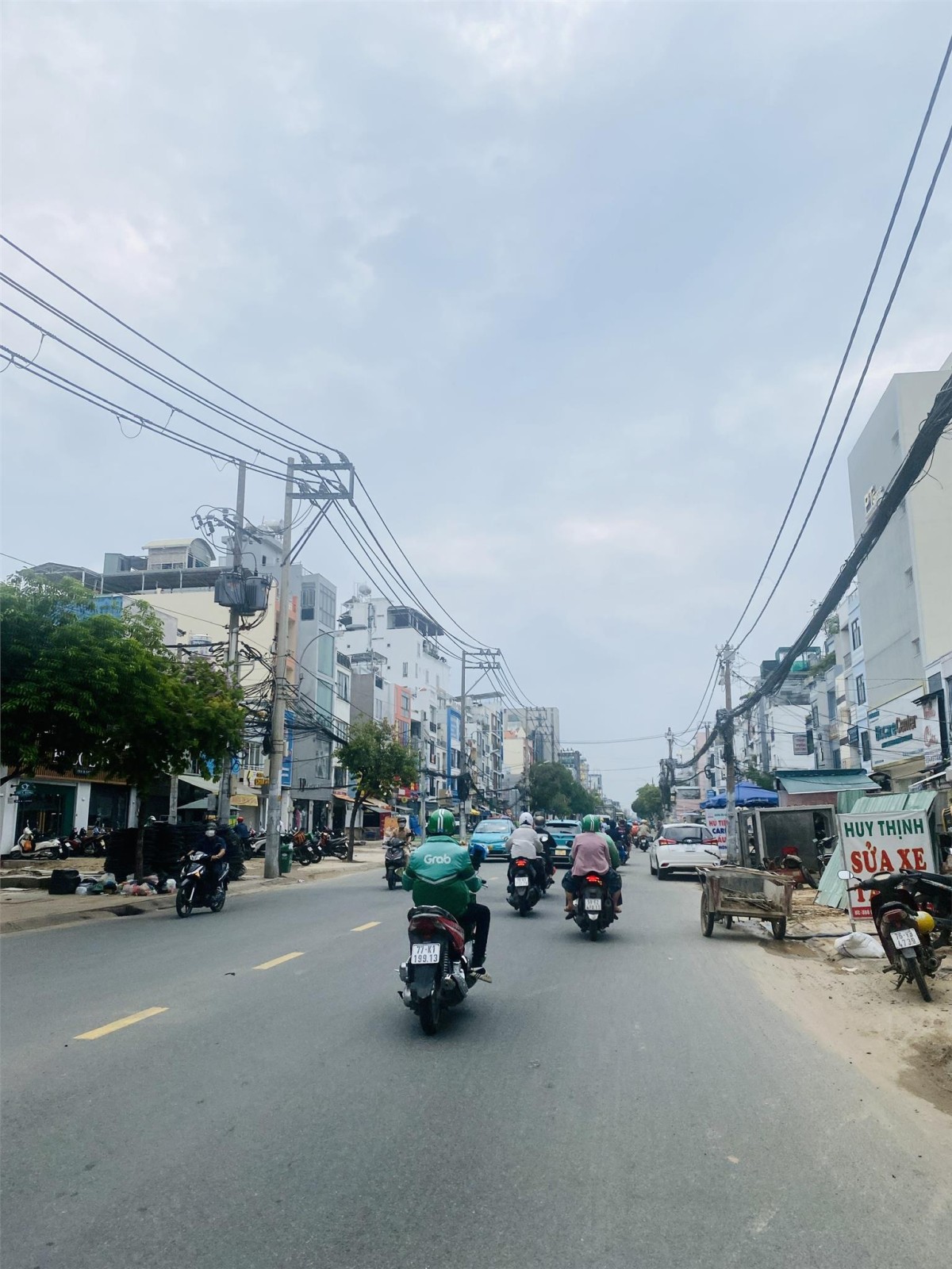 ***Bán nhà mặt tiền Cách Mạng Tháng 8, Phường 7 Q.TB làm BĐS dòng tiền