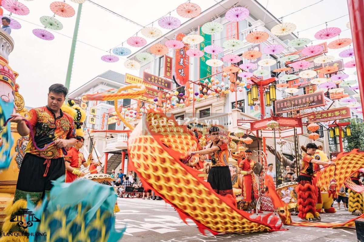 Bán Shop TMDV dòng tiền 870 triệu/năm phố đi bộ TQ tại Vinhomes Ocean Park 2 giá 17 tỷ