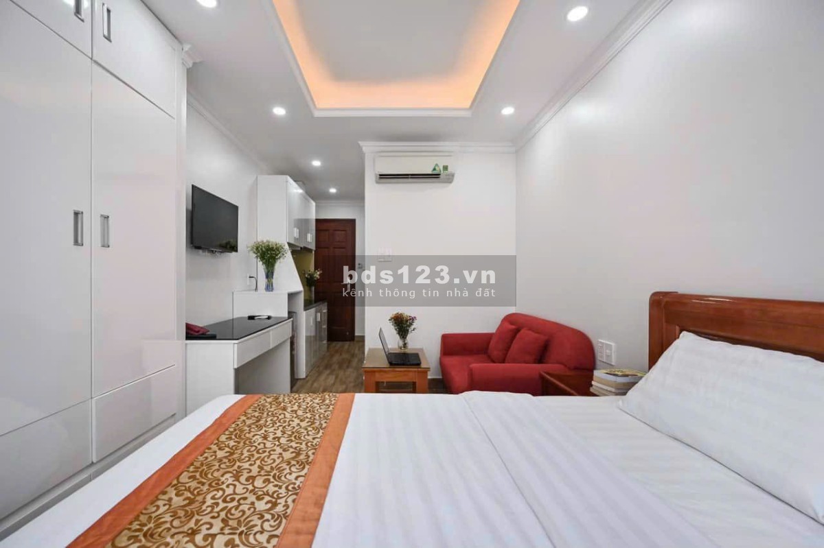 Cho thuê căn hộ 35m2 đầy đủ nội thất cao cấp, Điện Biên Phủ, gần Ngã tư Hàng Xanh
