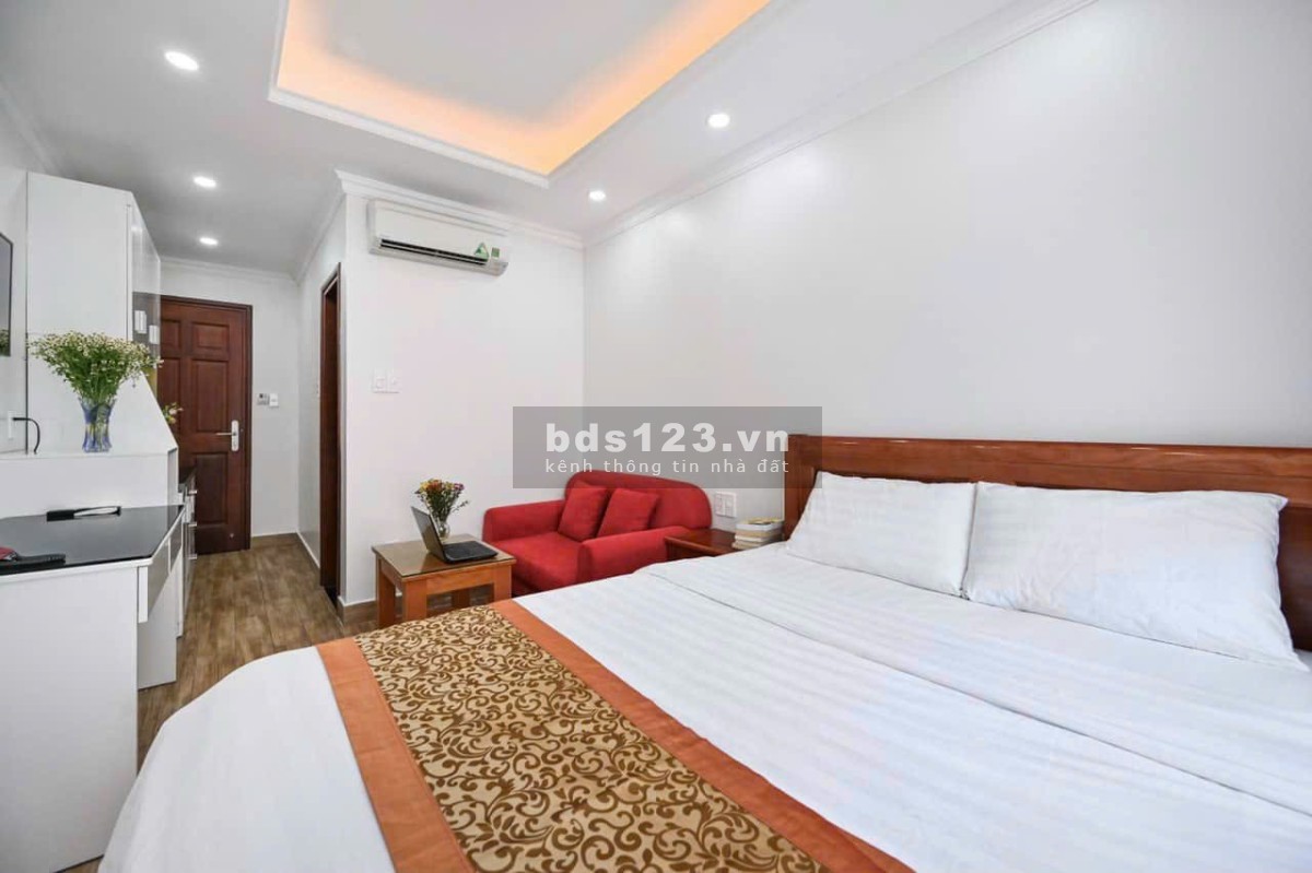 Cho thuê căn hộ 35m2 đầy đủ nội thất cao cấp, Điện Biên Phủ, gần Ngã tư Hàng Xanh