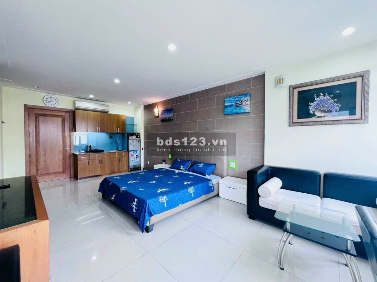 Cho thuê căn hộ 35m2 đầy đủ nội thất cao cấp, Điện Biên Phủ, gần Ngã tư Hàng Xanh