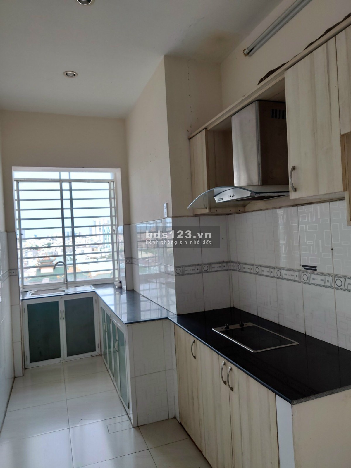 Chung cư 550 Phạm Văn Đồng-Bình Thạnh 75m2 2pn 8tr. Nội thất đầy đủ