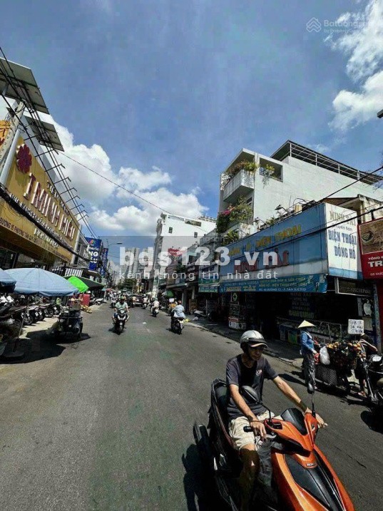 !!! Bán lấy lộc đất thổ cư ngay trục đường Nguyễn Xiển - Thủ Đức với giá CỰC hấp dẫn trong Post này!