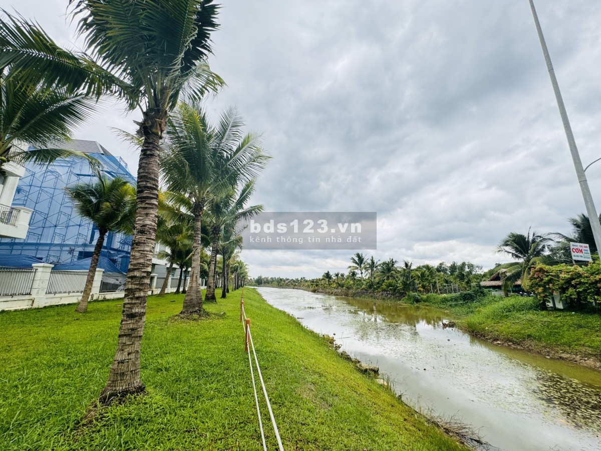 BÁN BIỆT THỰ SONG LẬP 225m2-GLORY-VIEW KÊNH-GIÁ BÁN TOP 1 TOÀN KHU VINHOMES GRAND PARK Tháng 10/2024