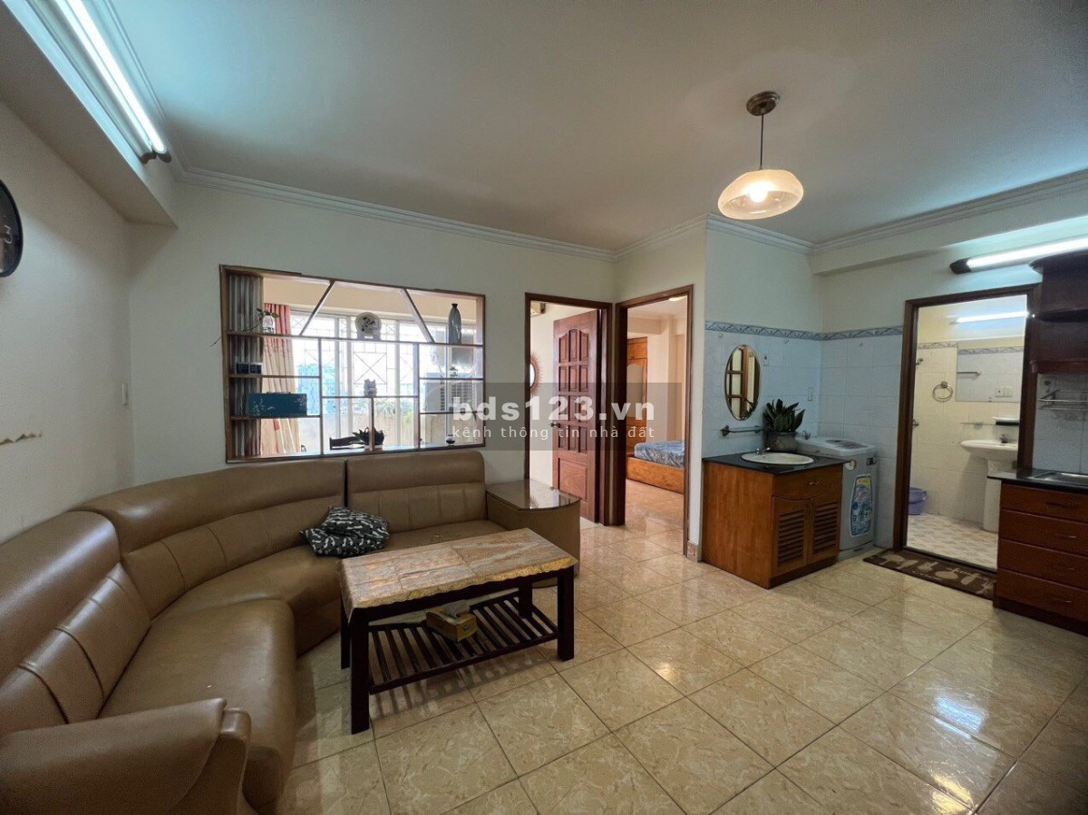 Chung Cư 590 CMT8 - Quận 3 2pn 80m2 Giá 12tr. Nội thất đầy đủ, đối diện công viên Lê Thị Riêng
