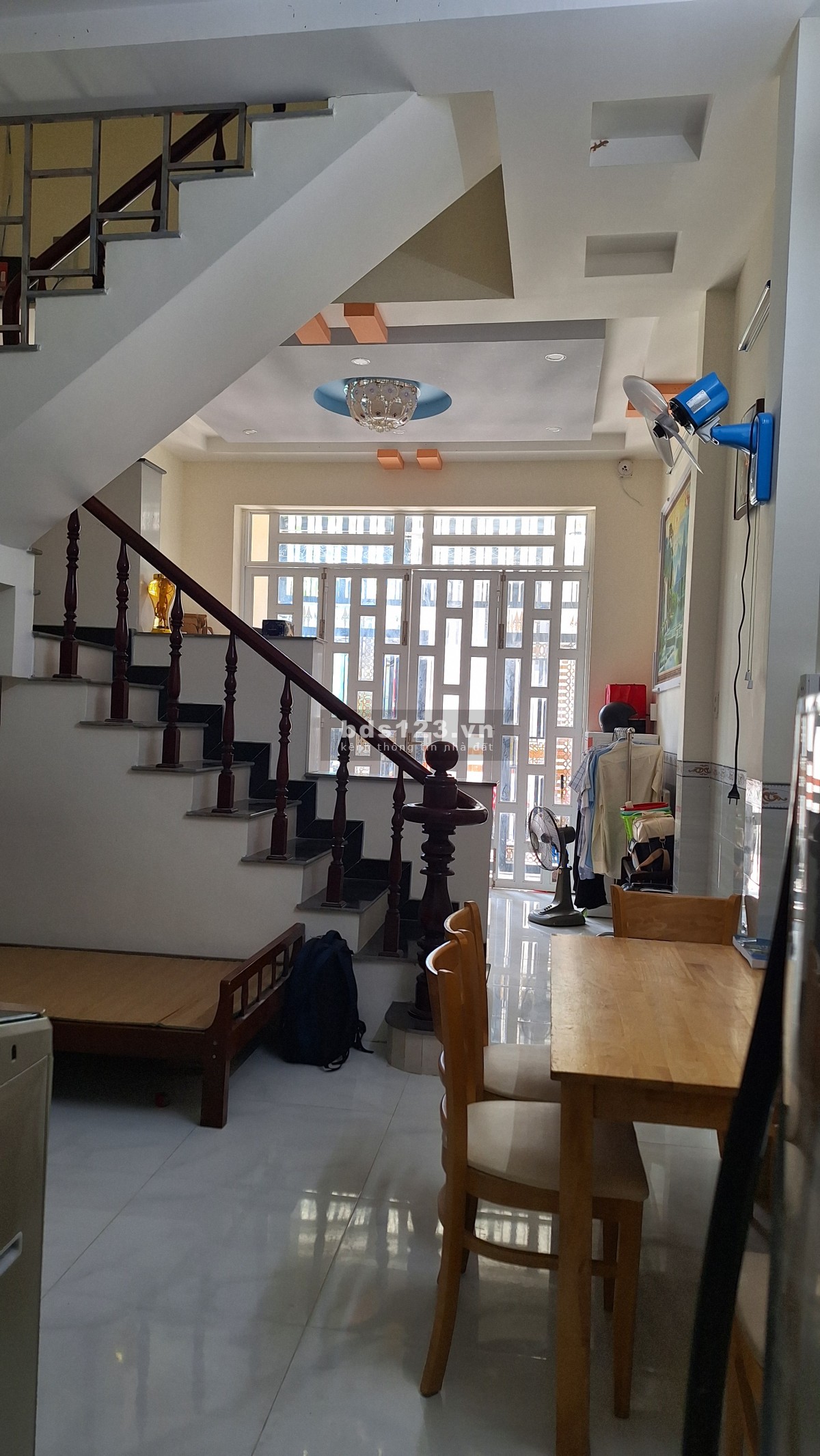 Bán nhà 40m2, 1 trệt 1 lầu, 2 phòng ngủ, 2 WC: Tổ 1, KV Bình Chánh, Long Hòa, Bình Thủy, Cần Thơ