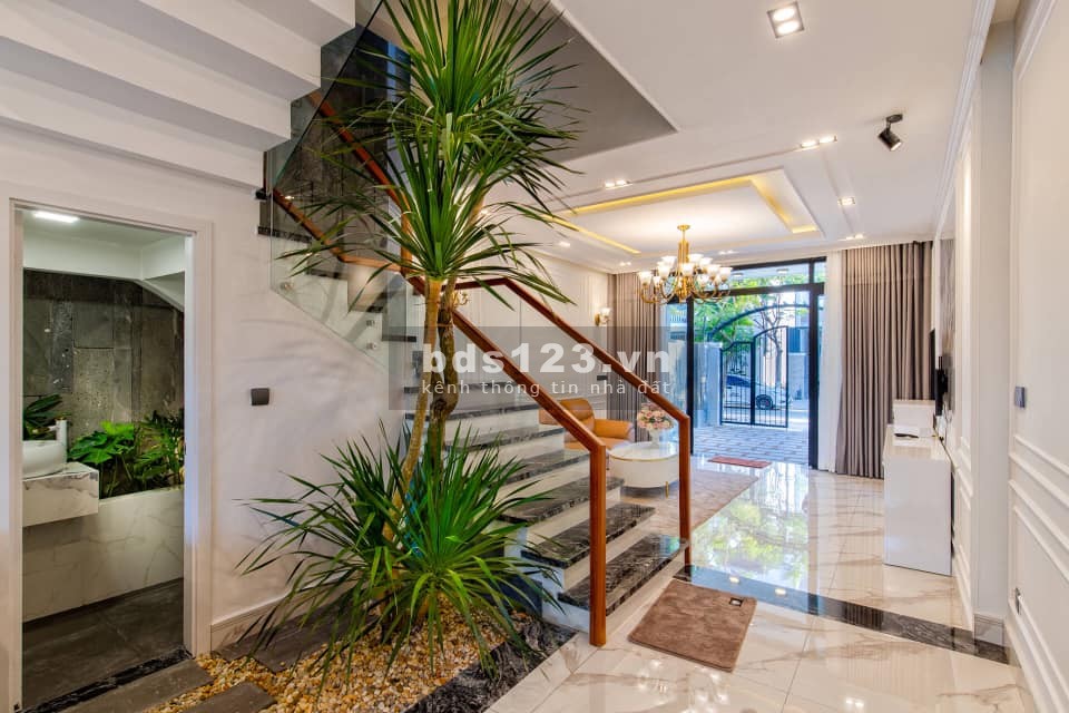 Cực hiếm nhà bán, Vạn Phúc, 50m2, ô tô đỗ cửa, giá 5.85 tỷ