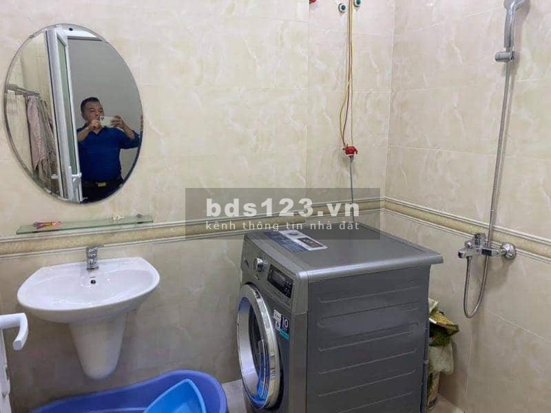 BÁN NHÀ TRẦN QUỐC HOÀN CẦU GIẤY 36M 6TẦNG 14TỶ GARA ÔTÔ KINH DOANH KHU CƯ DÂN ĐÔNG ĐÚC