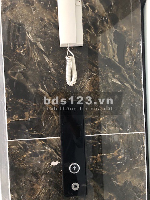 Chủ cần bán gấp nhà Thạch Bàn Long Biên. Gần chợ đồng dinh. Nhà thiết kế thang máy.
