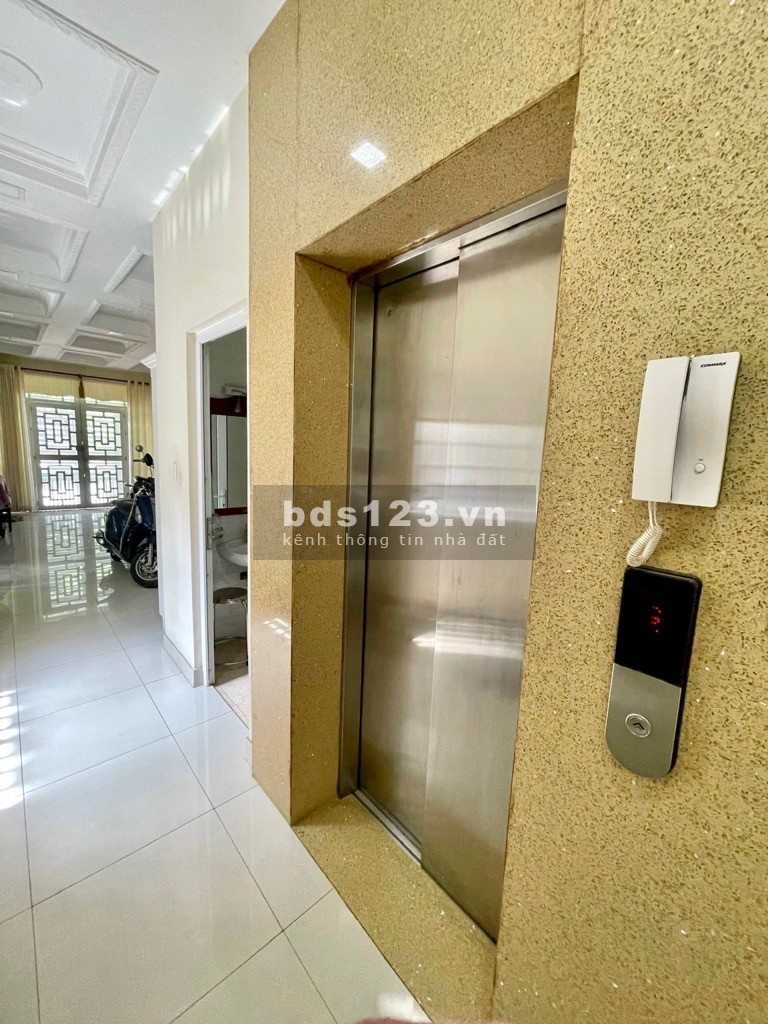 Bán Biệt Thự Đẹp - 155m2 - MT Đại Lộ 3, Phước Bình, Quận 9. Giá 18.99 tỷ