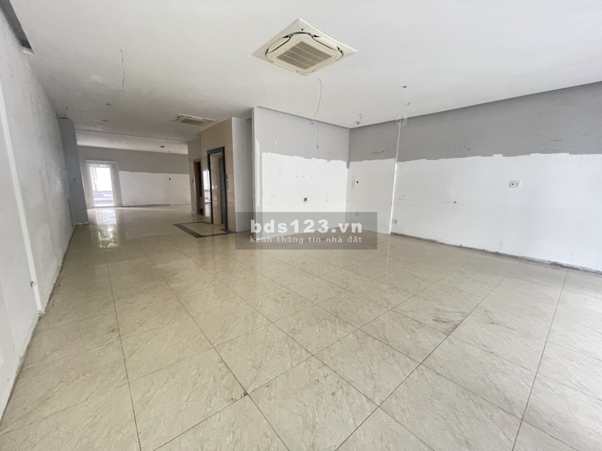 Shophouse Nguyễn Cơ Thạch Sala Quận 2 -700m2-hầm 4,5 lầu sẵn sàng kinh doanh