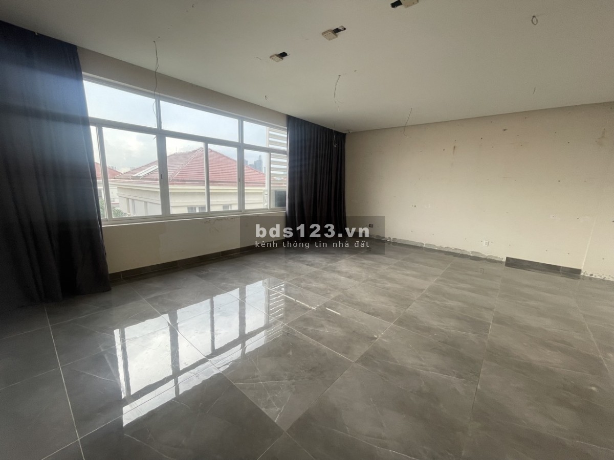 Shophouse Nguyễn Cơ Thạch Sala Quận 2 -700m2-hầm 4,5 lầu sẵn sàng kinh doanh