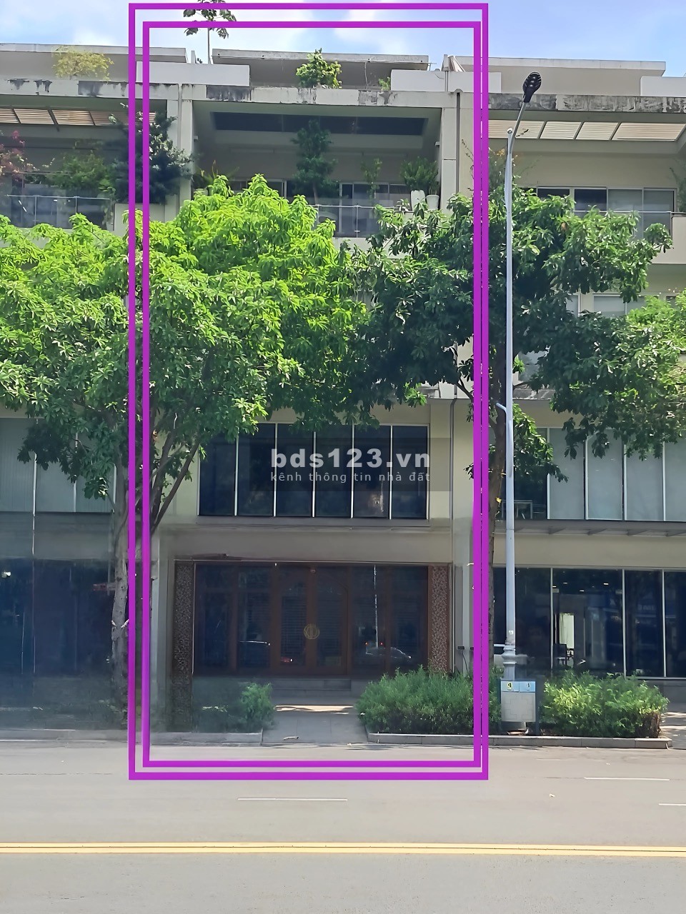 Shophouse Nguyễn Cơ Thạch Sala Quận 2 -700m2-hầm 4,5 lầu sẵn sàng kinh doanh