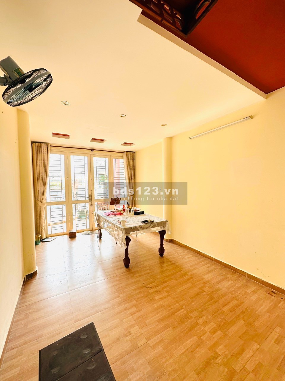 Chính chủ bán nhà 4 tầng 87m2 hẻm lớn Cộng Hoà - giảm còn 14 tỷ