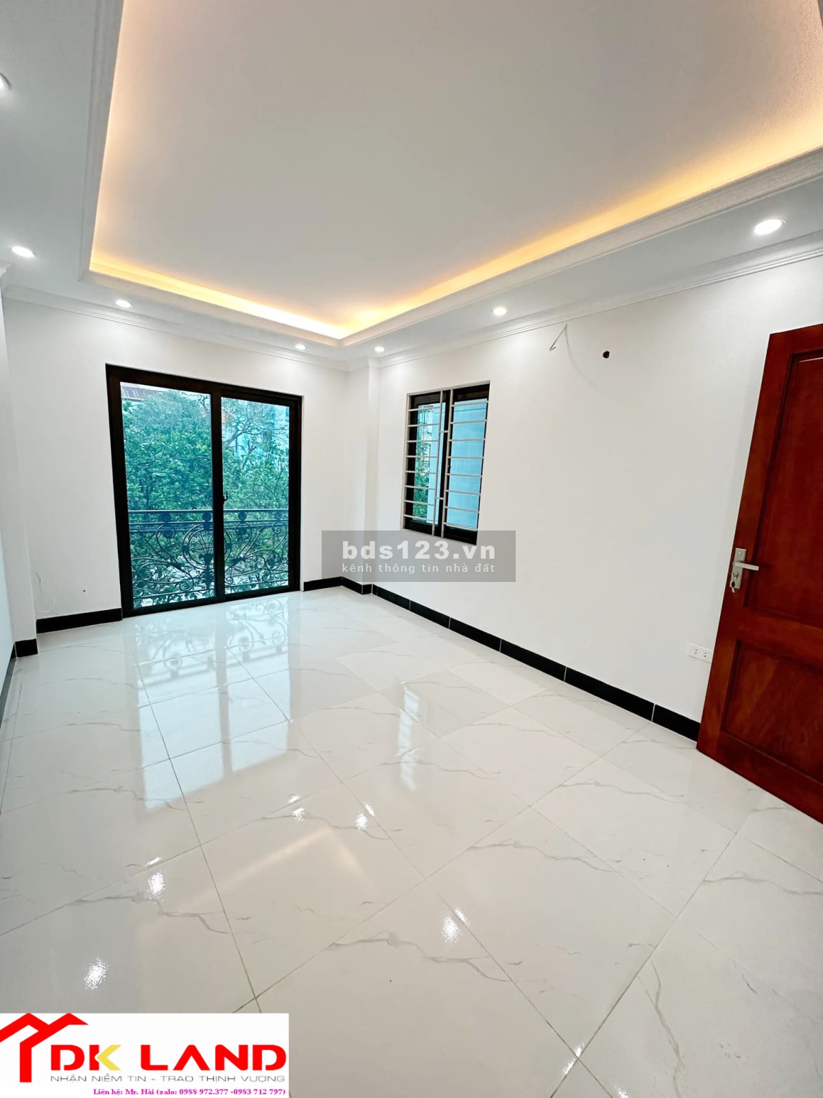 Nhà 3T*51,2m2,Gần cầu Đại Thành, chợ Trung Tâm, Trạm YTẾ, Ôtô đỗ cửa