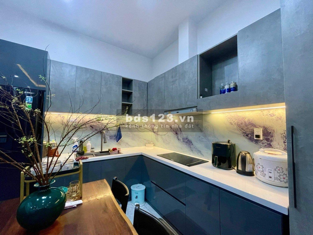 Nhà 2 tầng NỘI THẤT VIP, MẶT TIỀN Cẩm Bắc 4, Hòa Thọ Đông, Cẩm Lệ. Chỉ nhỉnh 4 tỷ