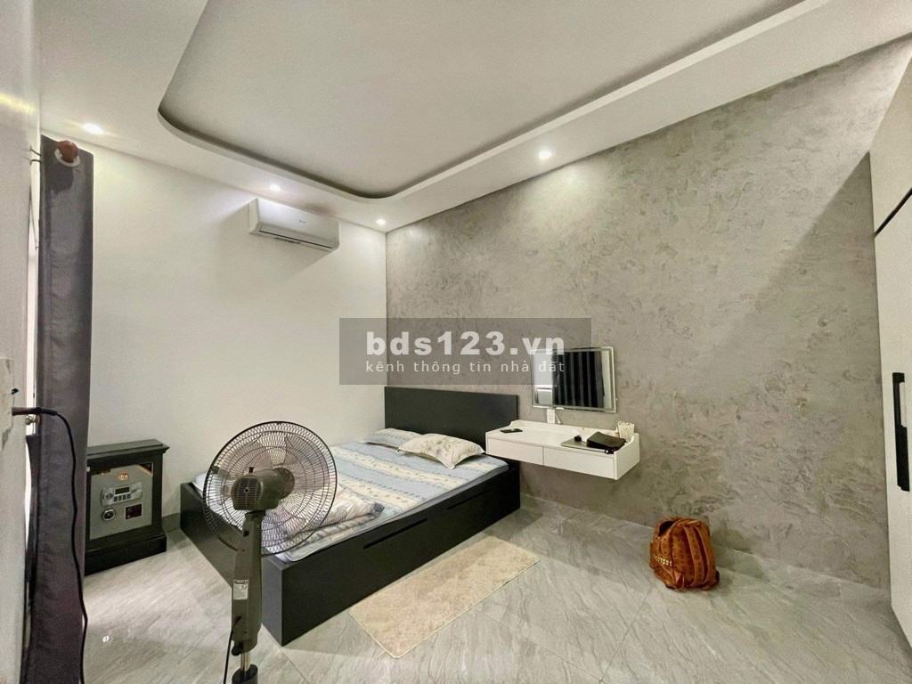 Nhà 2 tầng NỘI THẤT VIP, MẶT TIỀN Cẩm Bắc 4, Hòa Thọ Đông, Cẩm Lệ. Chỉ nhỉnh 4 tỷ