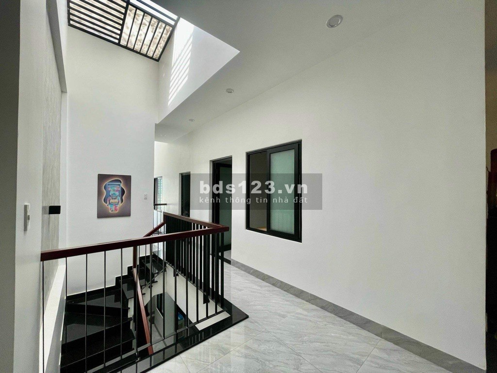 Nhà 2 tầng NỘI THẤT VIP, MẶT TIỀN Cẩm Bắc 4, Hòa Thọ Đông, Cẩm Lệ. Chỉ nhỉnh 4 tỷ