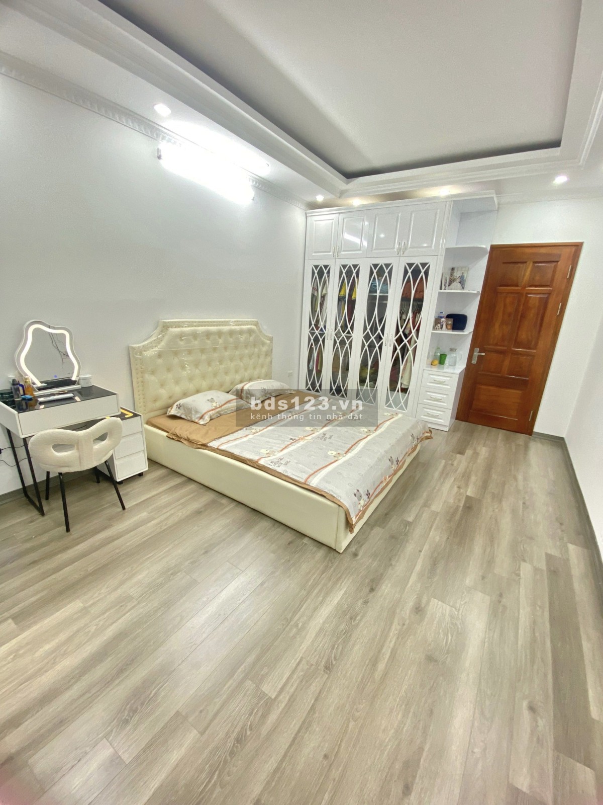 BÁN NHÀ KIM NGƯU - LÔ GÓC – THANG MÁY - NỘI THẤT XỊN - GIÁ: 7.86 tỷ