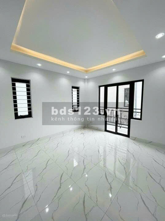 BÁN NHÀ 3 TẦNG ( 79M2, 3PN) GẦN TRẠM BƠM YÊN NGHĨA