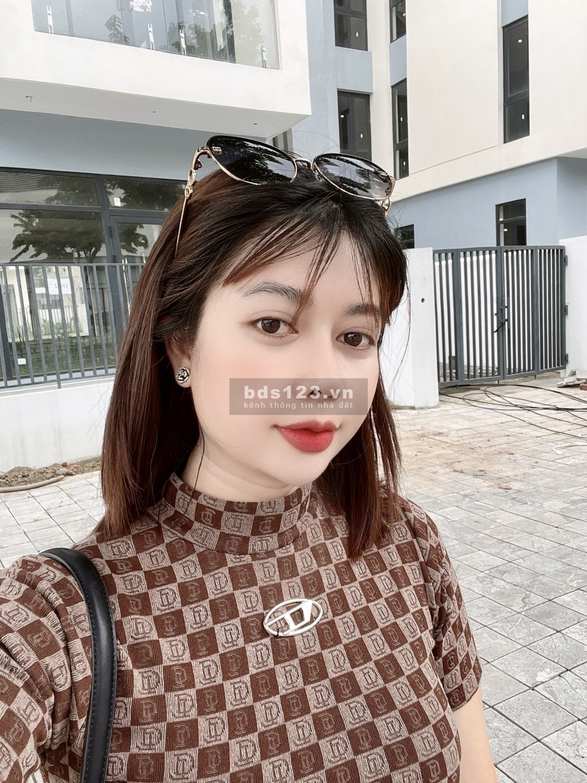 Bán Biệt Thự Hà Đông. Diện tích 189m, 4 tầng, Mt 9m. Bám mặt đường lê Quang Đạo, gần công viên.