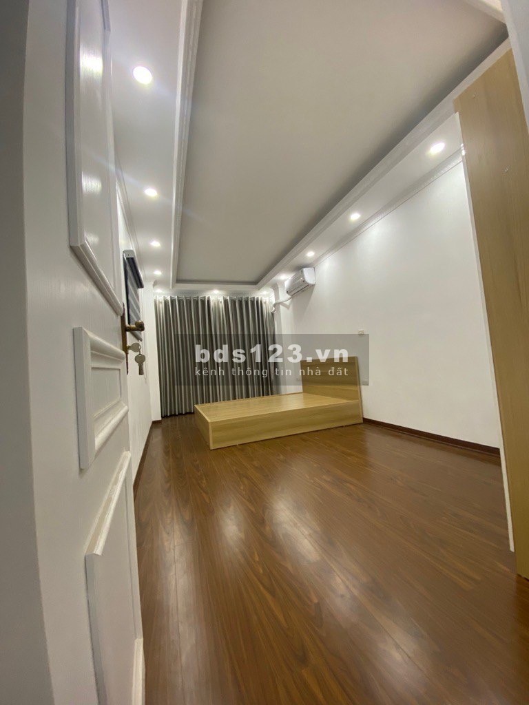 Bán nhà đẹpTôn Đức Thắng, Đống Đa - DT 53m, 5 tầng - GIÁ 7.5 TỶ