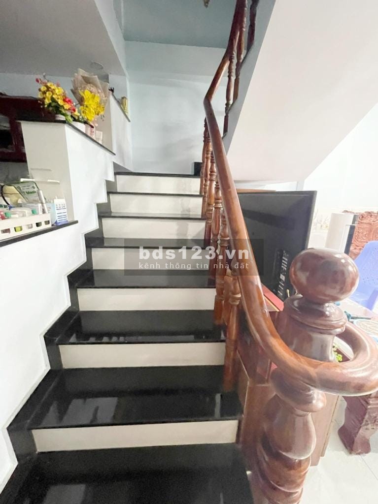 121M2 - NGANG KHỦNG 7M - 6,5 TỶ - SỔ VUÔNG - 2 TẦNG - SÂN VƯỜN MÁTThới An 20 phường Thới An Q12