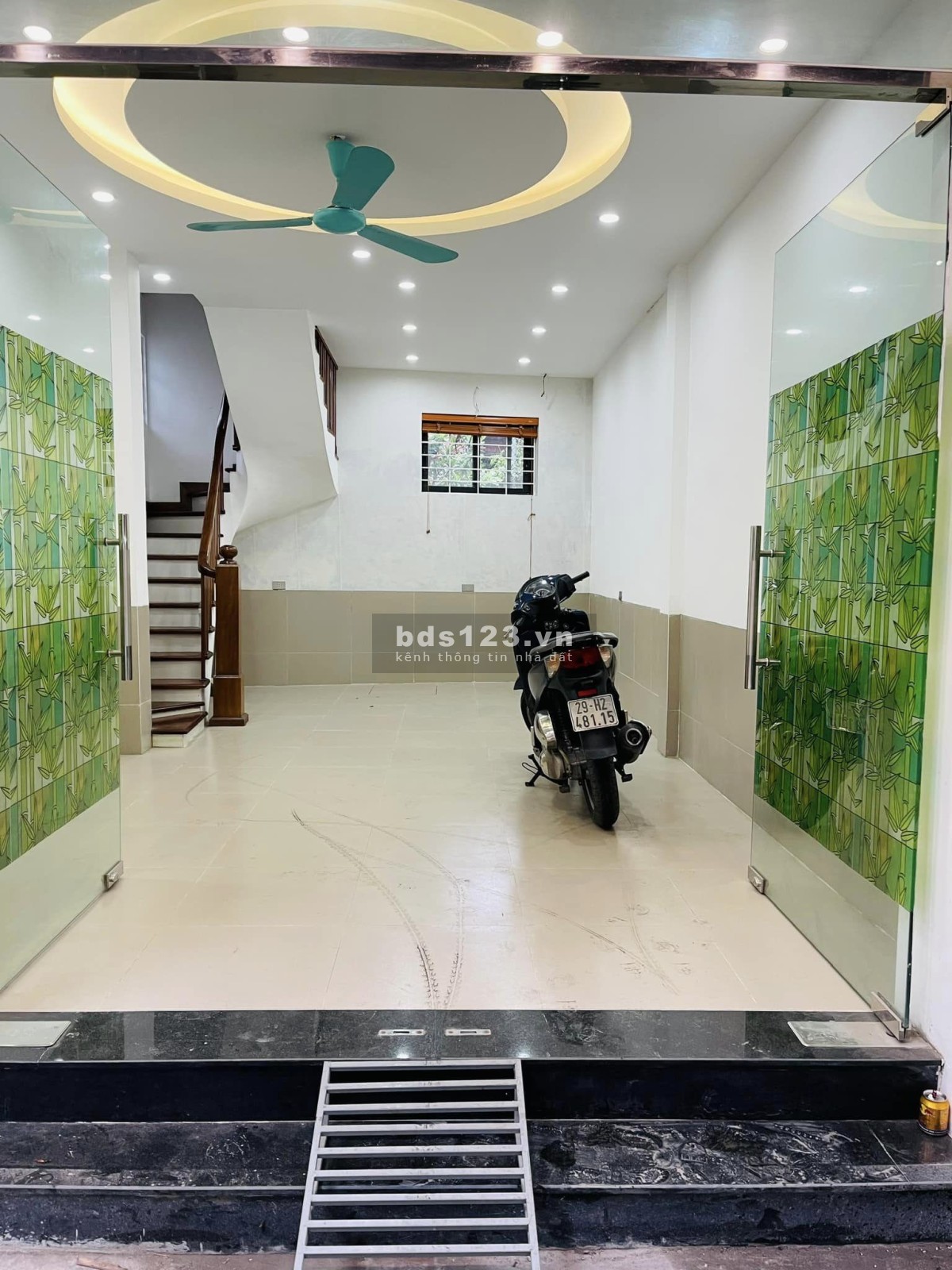 Hàng hiếm! Bán nhà Tây Sơn vị trí siêu đẹp ô tô tránh, kinh doanh chỉ có 6,8 tỷ