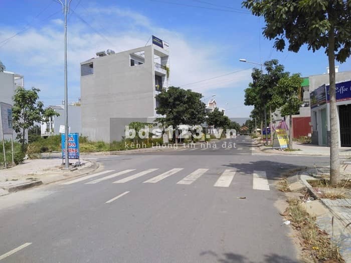 Cắt lỗ gấp lô đất Phường 6, TP Tân An 104,5m2 giá thu về 1,23 còn tỷ thương lượng LH 0961170796