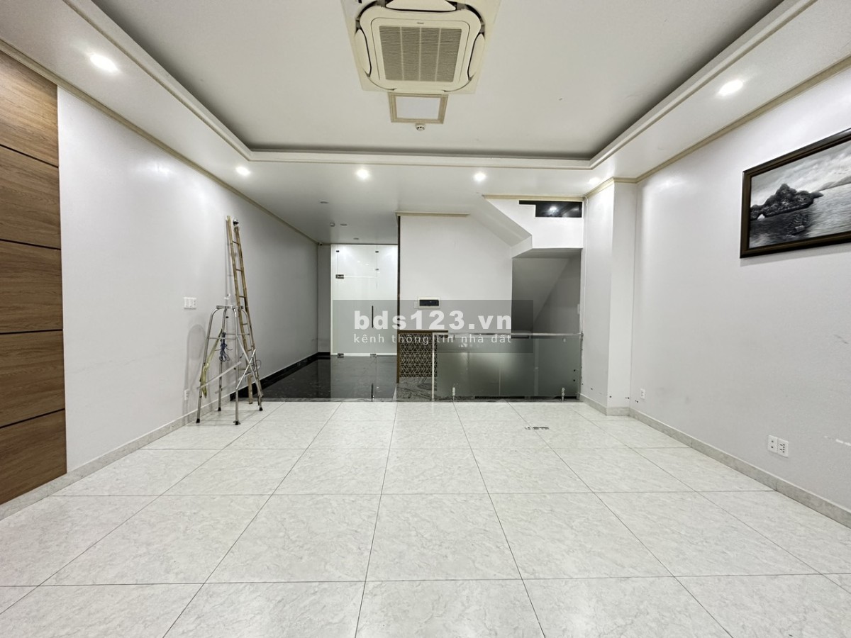 Mặt bằng văn phòng Shophouse Sala -Trệt + lầu 1,dt 230m2, chỉ 55 triệu.