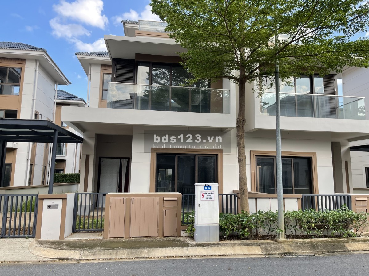 Chuyển nhượng nhà phố biệt thự Swanbay giá tốt, giỏ hàng mới cập nhật liên tục. LH 0909687678