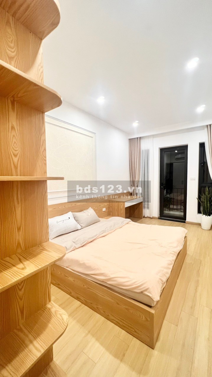 BÁN NHÀ GỐC ĐỀ - MỚi TINH - NỘI THẤT XỊN - Ở NGAY - GIÁ: 5.68 tỷ