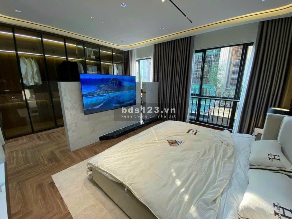 Bán nhà phố Phan Đình Giót chợ Bông Đỏ La Khê LH 0984.745.099