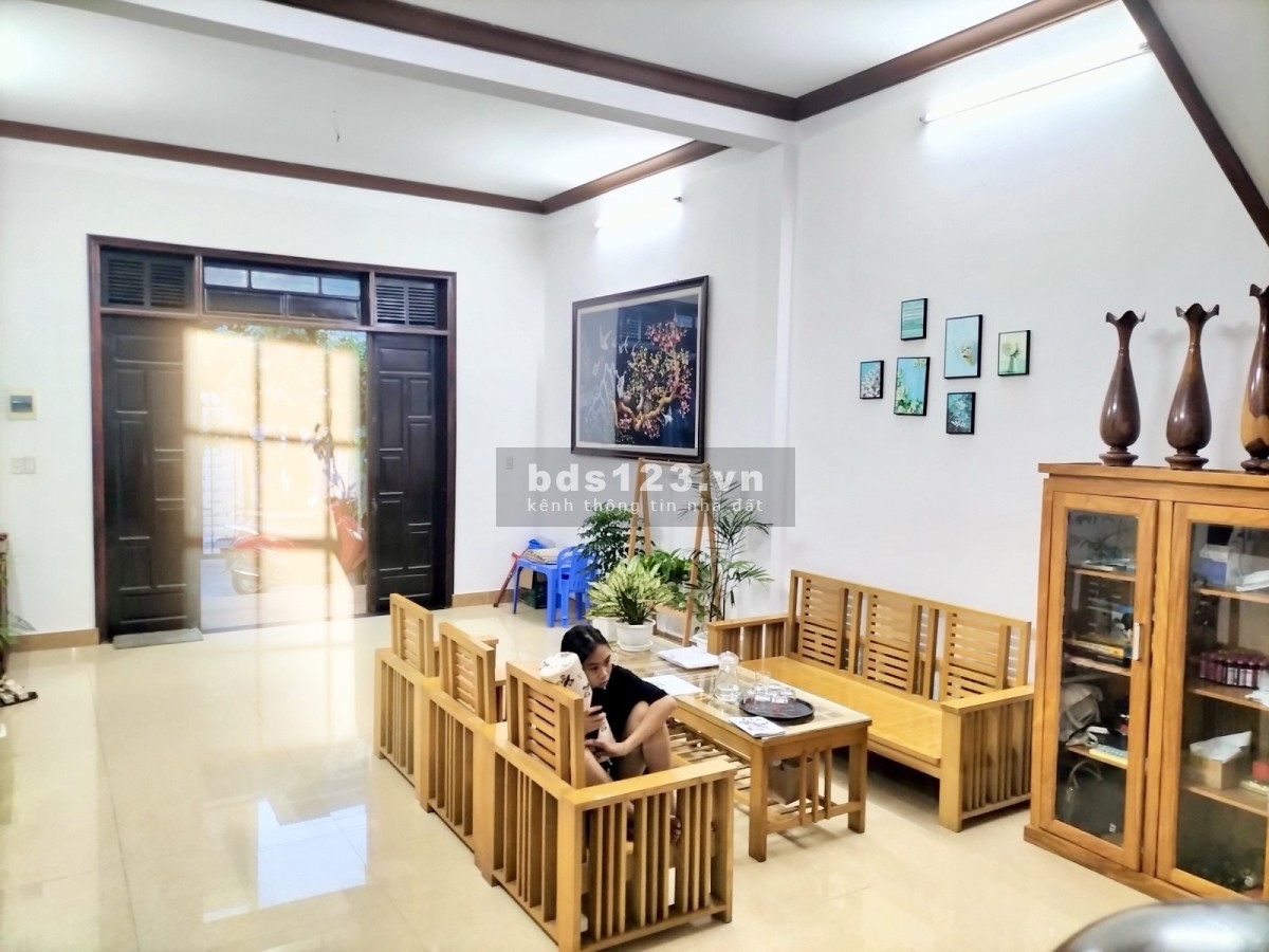 Sang Nhật định cư cần chuyển nhượng nhà Tôn Đản đẹp như hình,150m2,chỉ nhỉnh 3tỷ